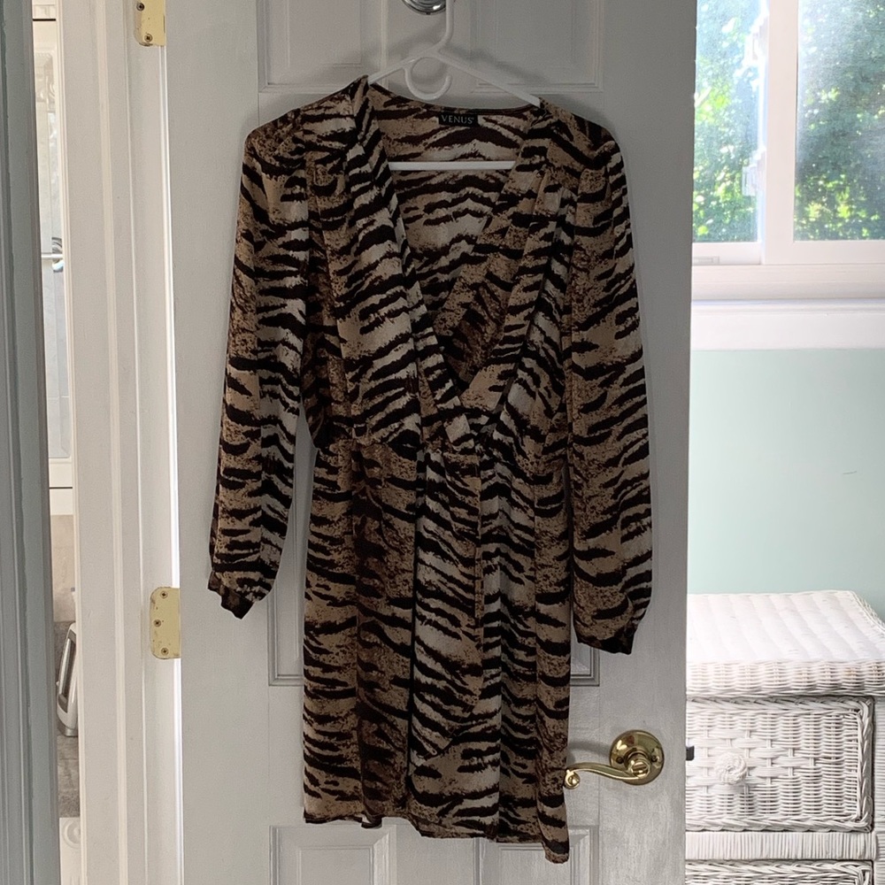 Venus long sleeve tiger print dress